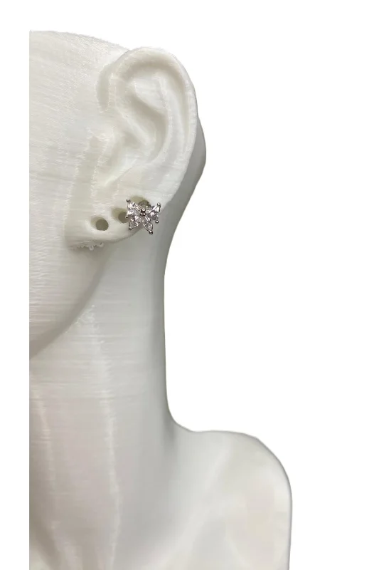 TAŞLI MİNİMAL KELEBEK TRAGUS HELİX KIKIRDAK KÜPE PEARSİNG