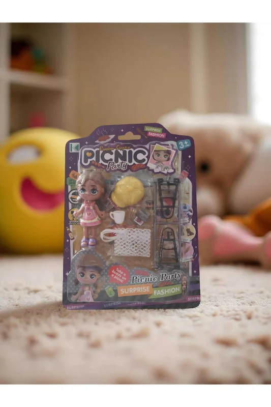 Picnic Party Sürpriz Bebek ve 5 Parça Aksesuar Seti – 3+ Yaş Rol Yapma Oyunu/Eğitici Oyuncak